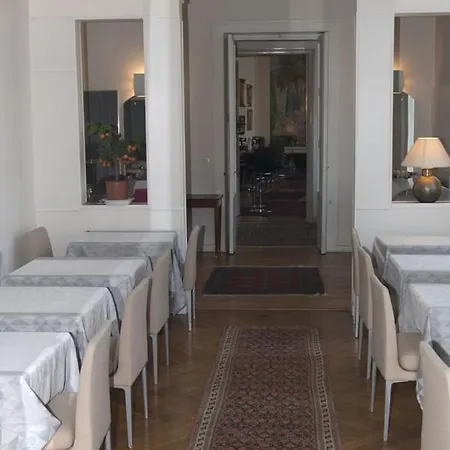 شقة فندقية Acacias 3*