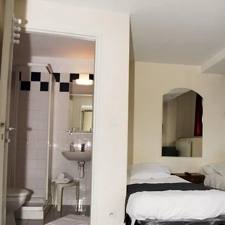 شقة فندقية Acacias 3*