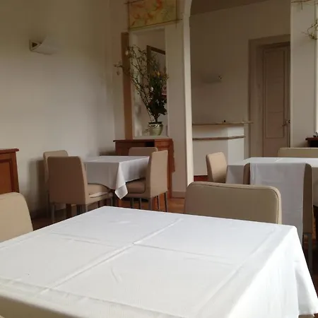 Acacias Aparthotel