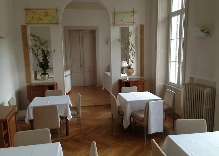 Aparthotel Acacias Apparts Hotel